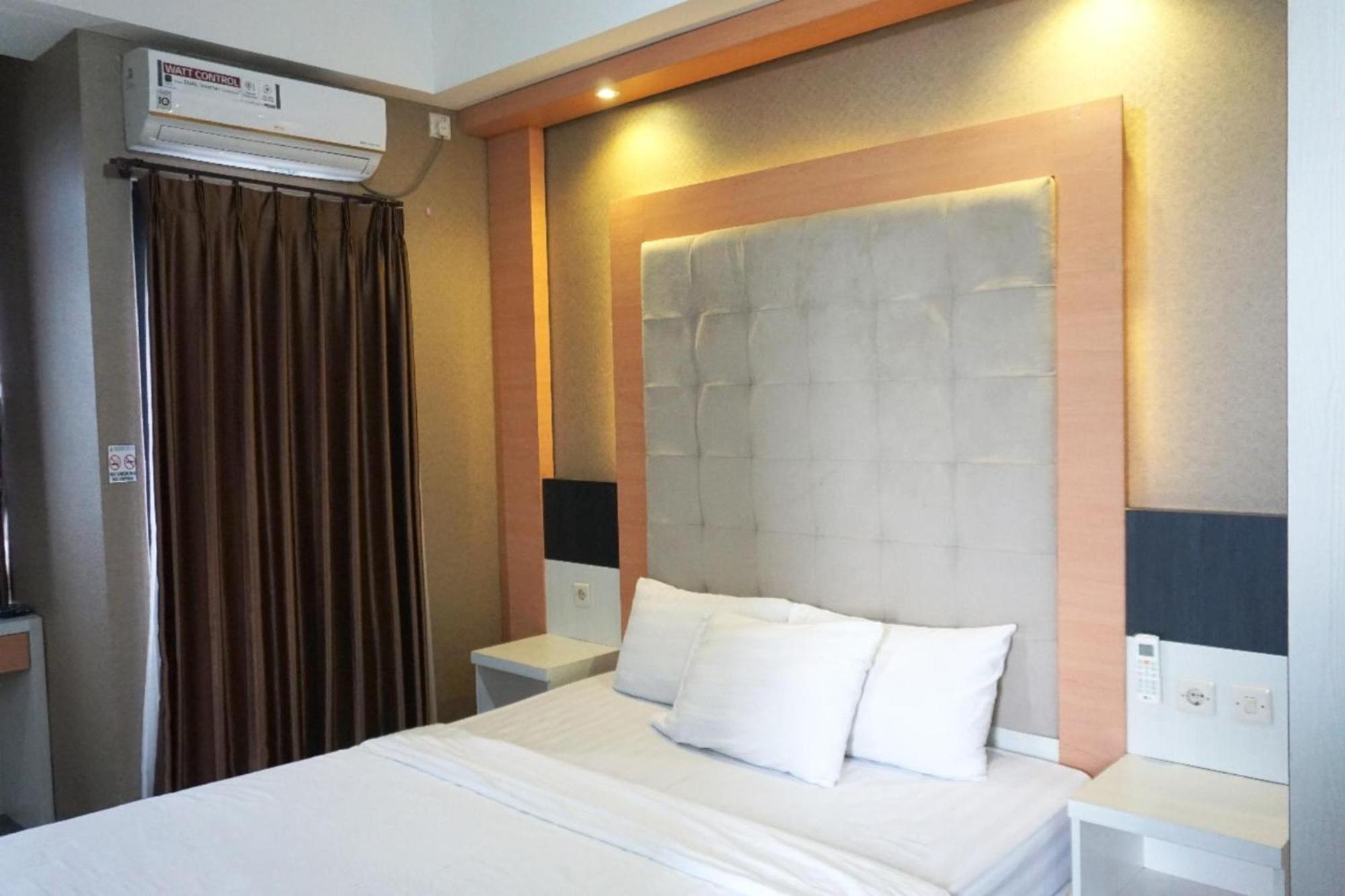 Cordova Suites Semarang Buitenkant foto