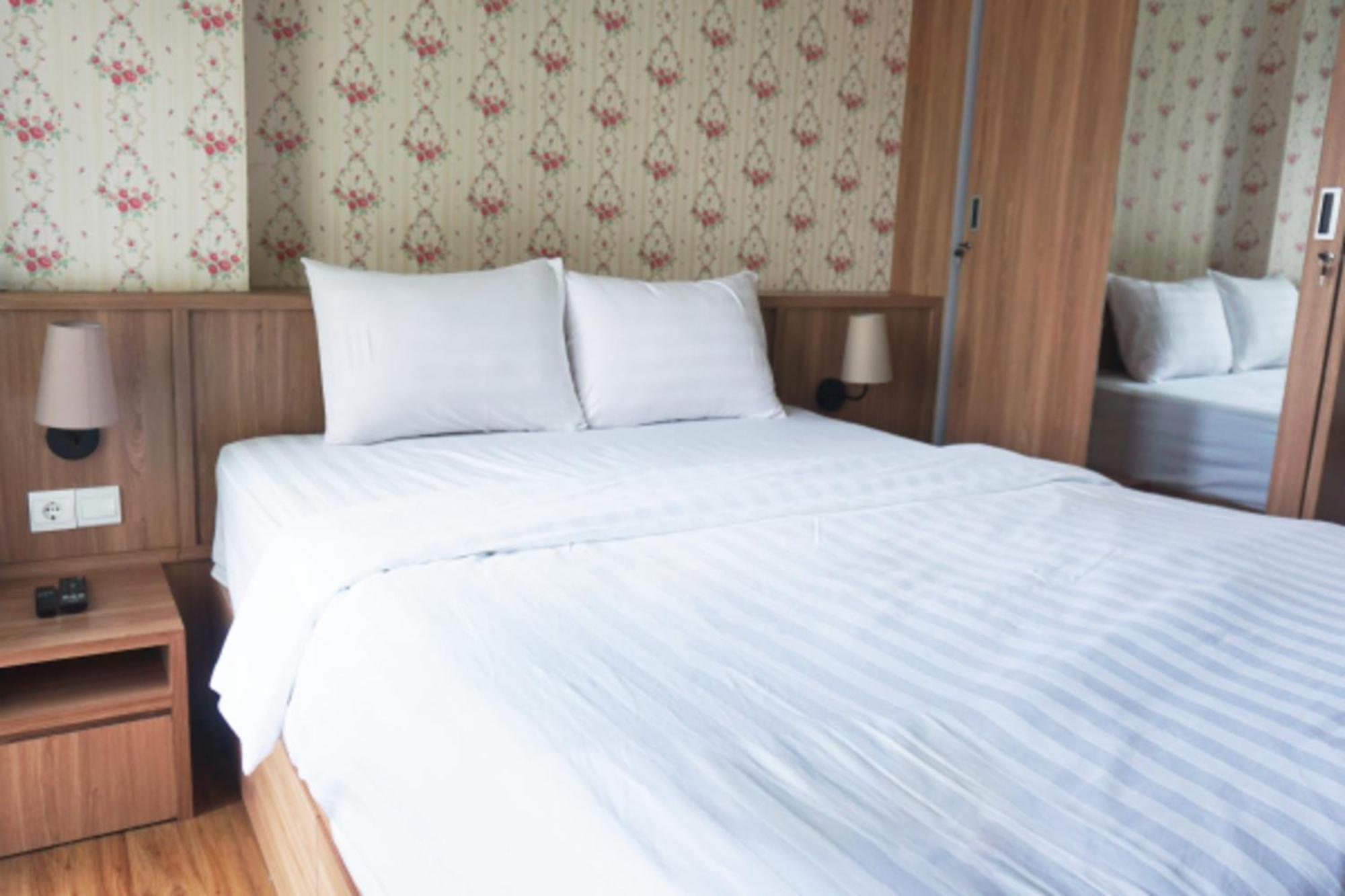Cordova Suites Semarang Buitenkant foto