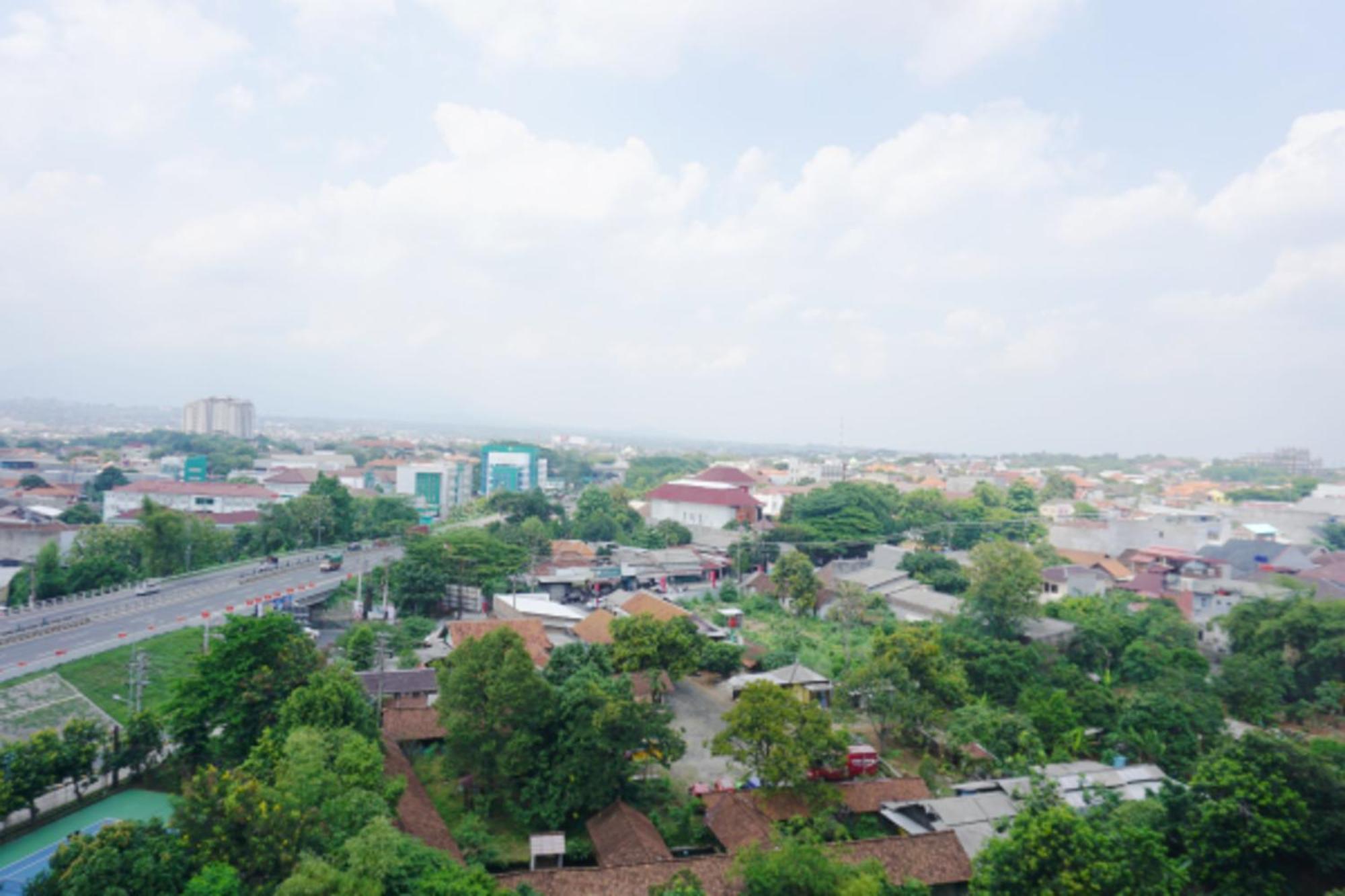 Cordova Suites Semarang Buitenkant foto