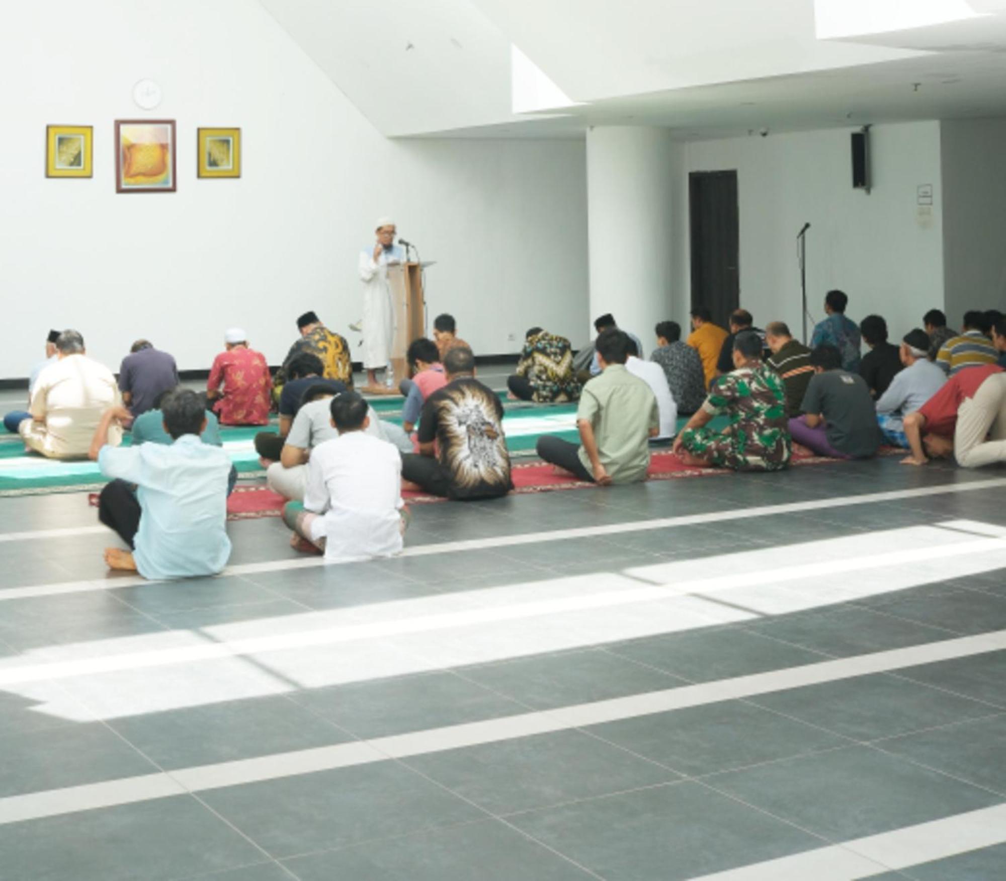 Cordova Suites Semarang Buitenkant foto